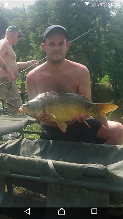 Course Anglers go Carp Fishing1